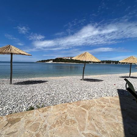 Apt By The Sea 1 Pula Exterior foto